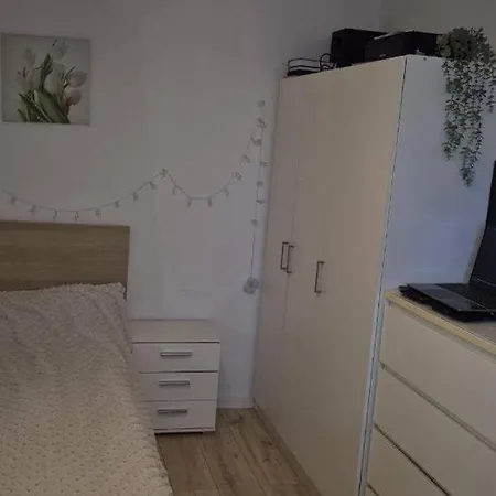 Wohnung *